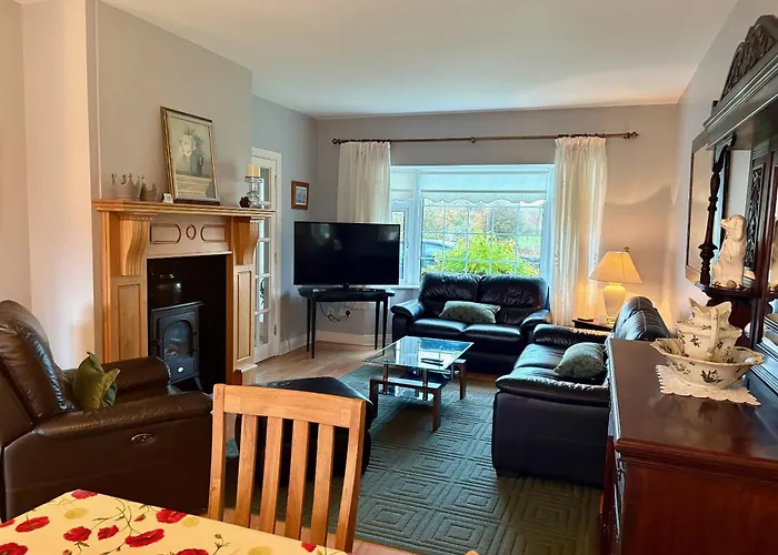 3 Bedroom Close To In Galway *